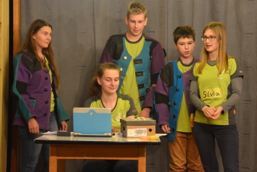 Michelle, Celina, Noah, Marius, Anika